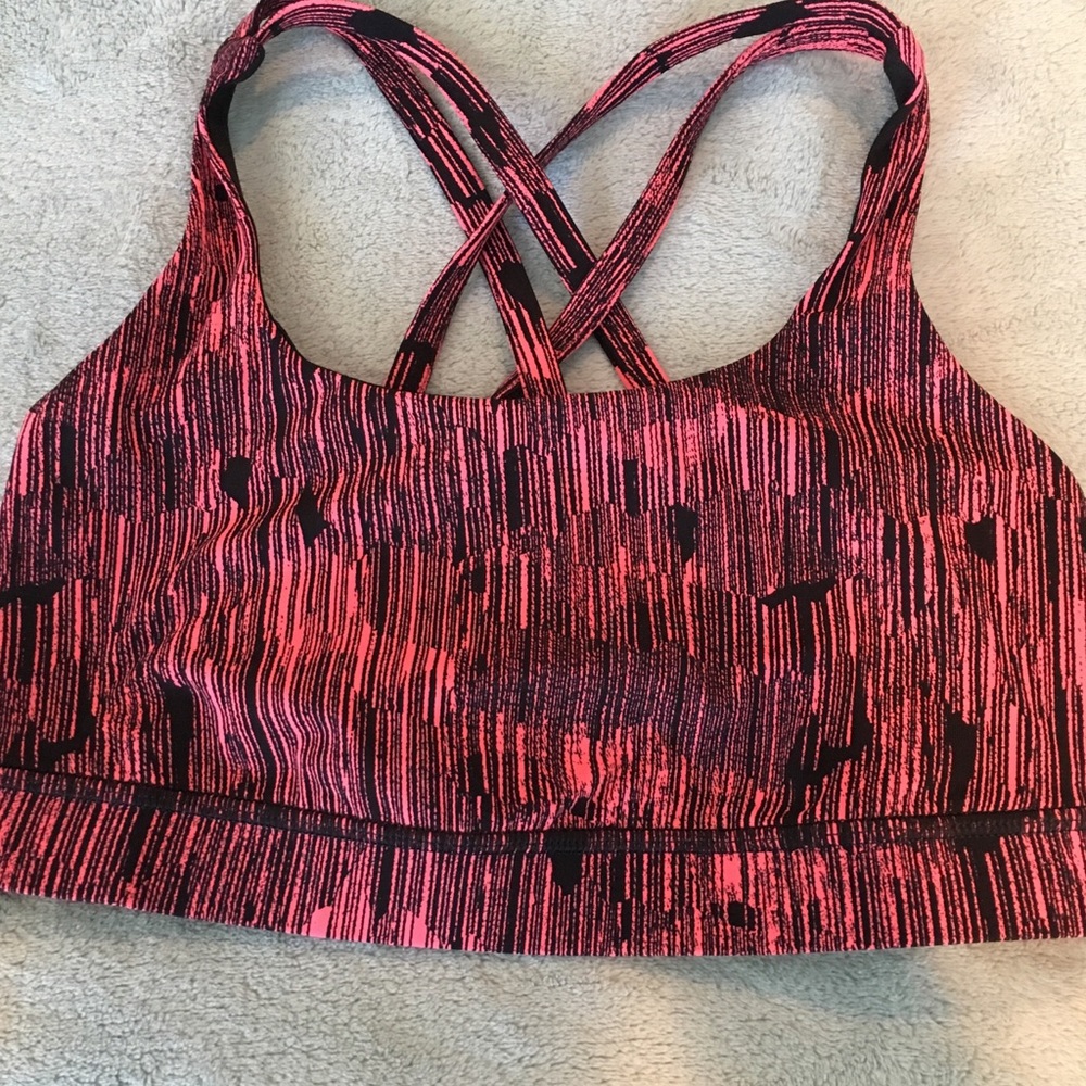Hot pink & black lululemon energy bra
